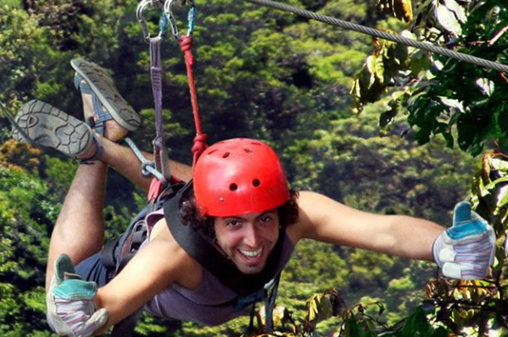 Aventura Canopy Tour