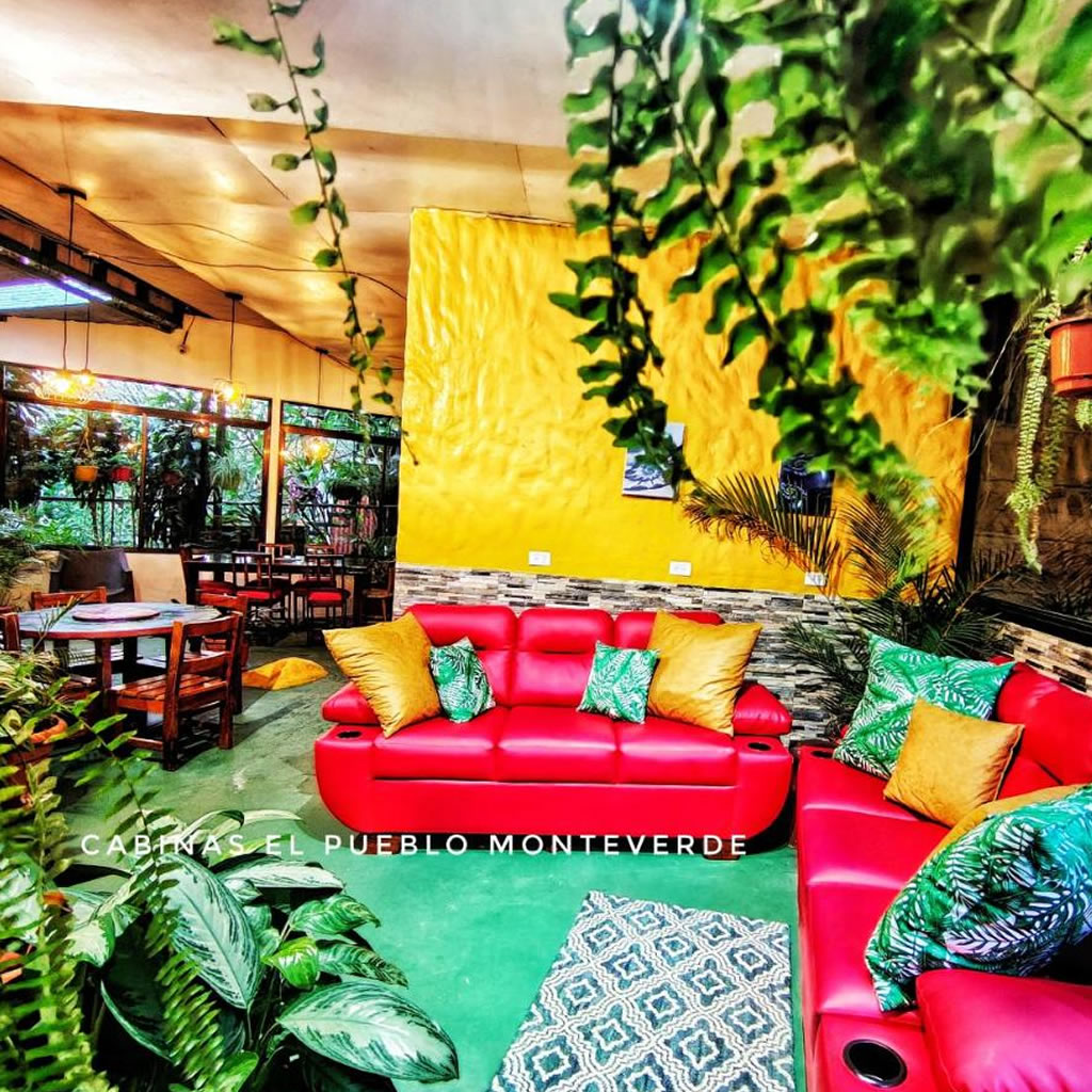 Cabinas El Pueblo Bed And Breakfast