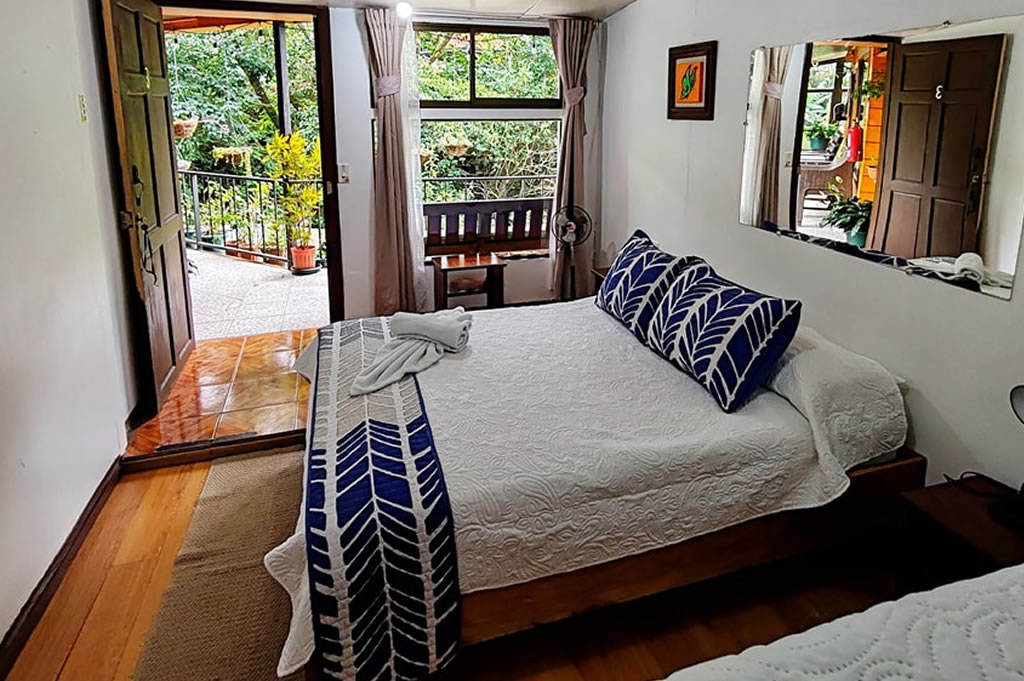 Triple Room with Balcony